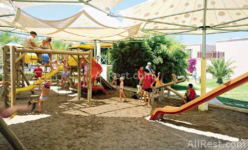 Club Asteria 19